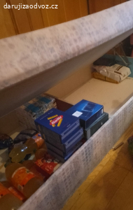 Daruji za odvoz válendu s úložným prostorem