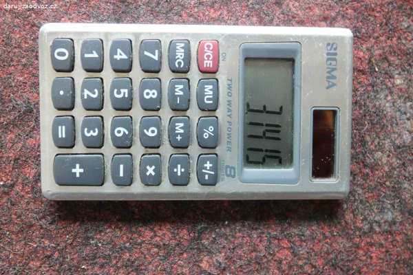 Daruji za odvoz solární kalkulačku.