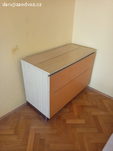 Daruji za odvoz starší vybavení domu