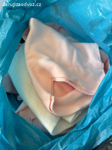 Daruji zbytky latek - uplet, platno, fleece, vatel