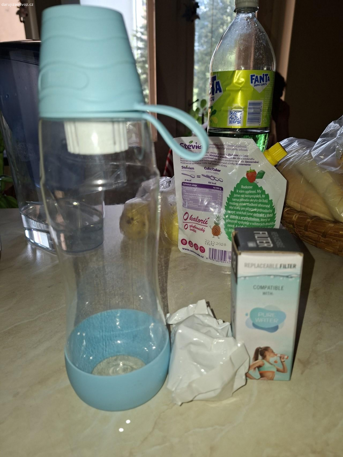 Daruji. Dariji termohrnky, starsi termo lahve.