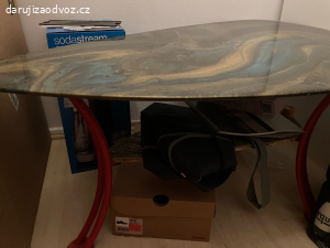 Daruju stolek za odvoz