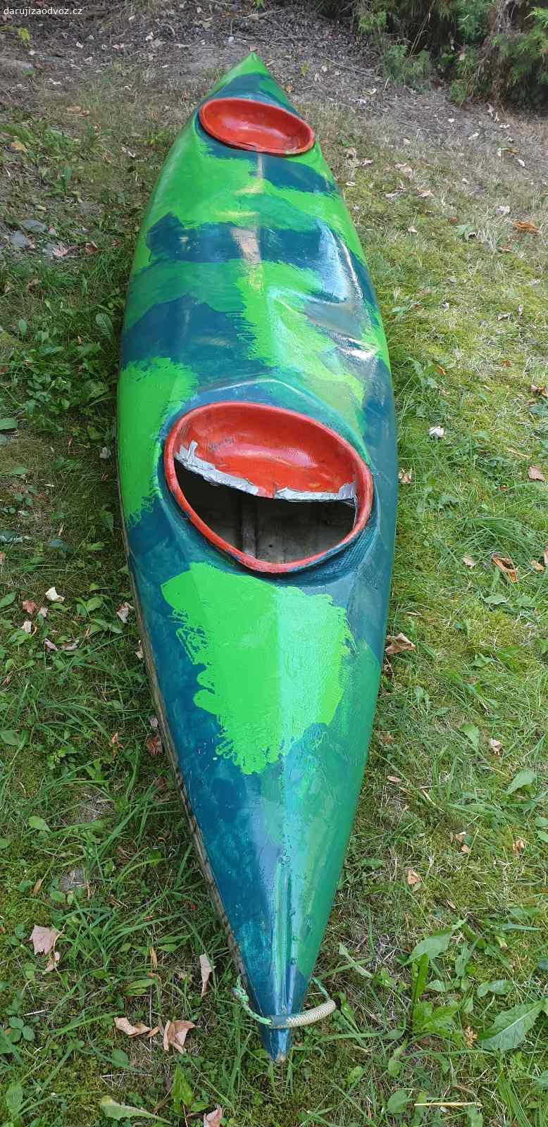 Deblovka. Daruji laminátovou deblovku (5m).