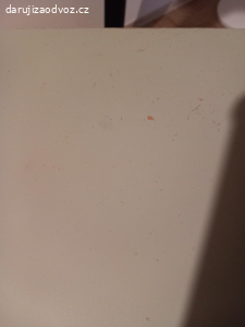 deska k pracovnimu stolu IKEA