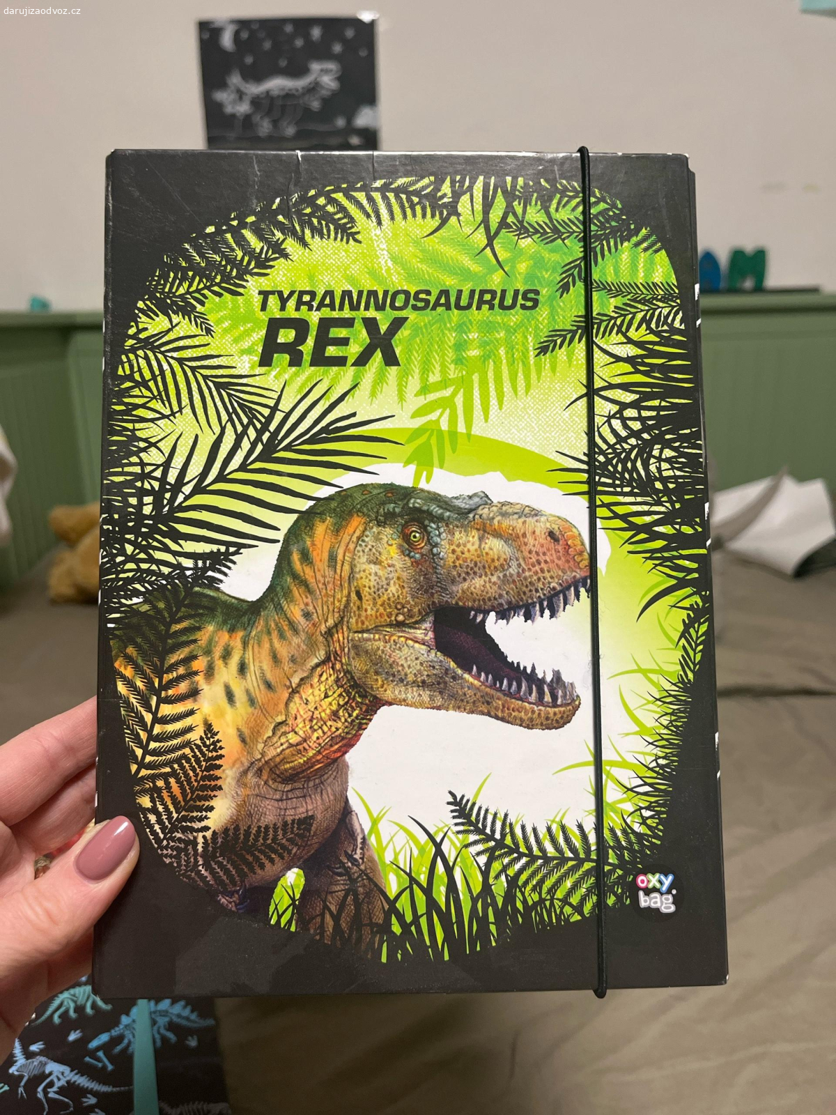 desky na sešity A5. box na sešity, nový 
možno předat v Kladně Rozdělově