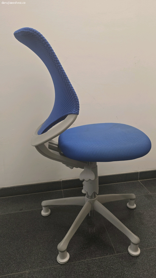 Dětská ergonomická židle