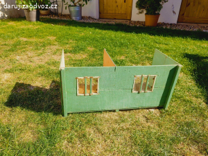Dětská kuchyňka nebo domeček