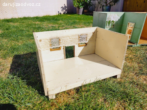 Dětská kuchyňka nebo domeček