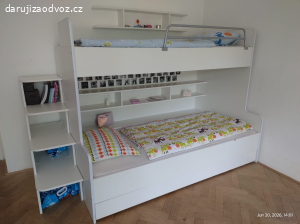 Dětská palanda s úložnými prostory