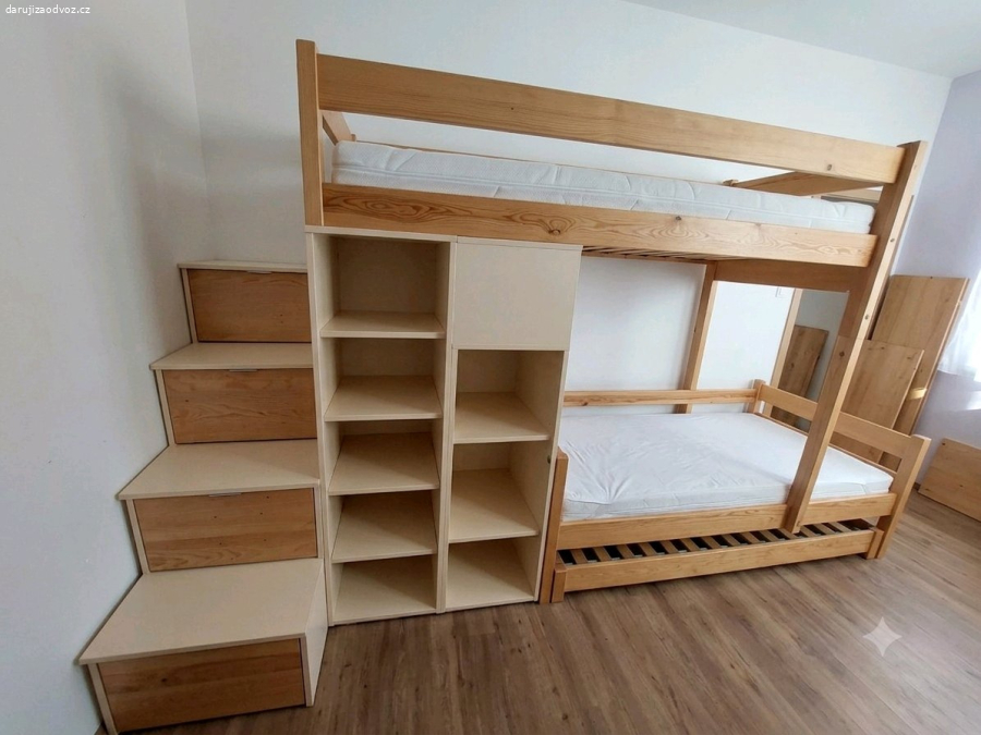 Dětská palanda (schody, přistýlka)