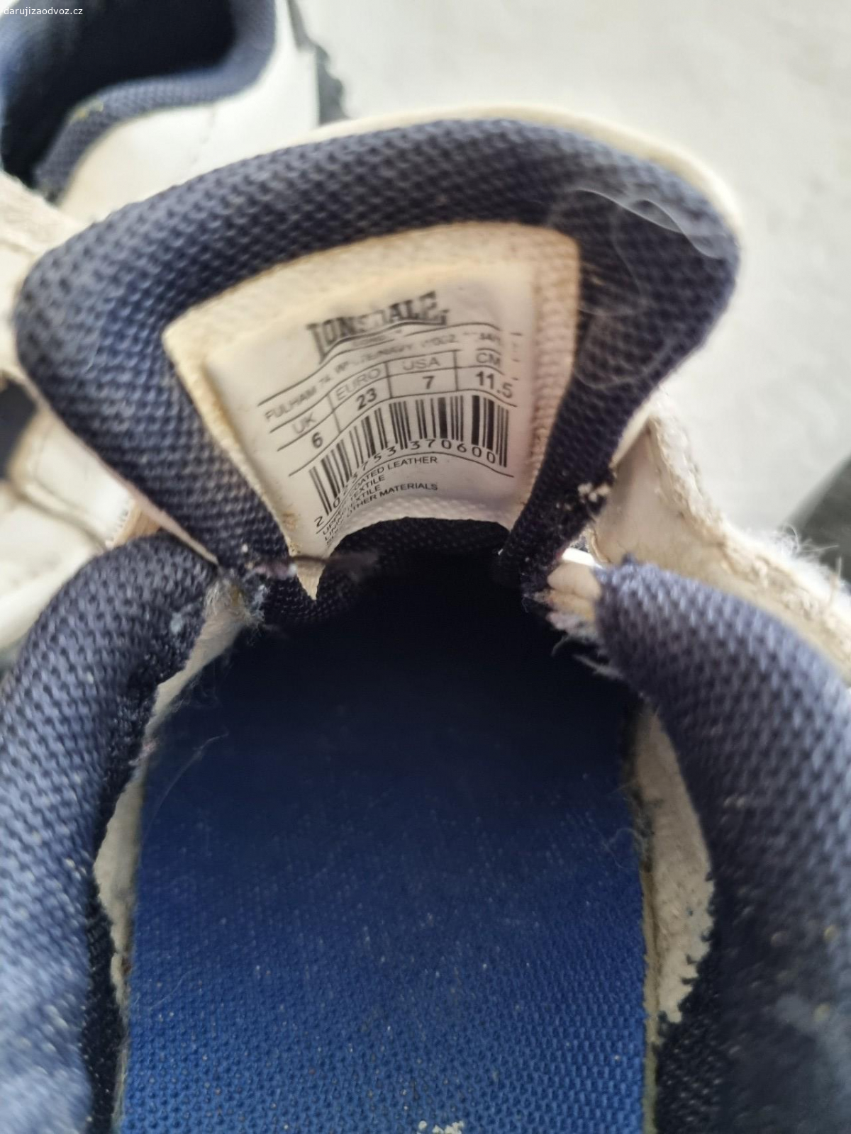 Dětské botičky velikost 23 a 24. Nabízím detske botičky. 
Možnost zaslání za kód balikovna/zasilkovna.