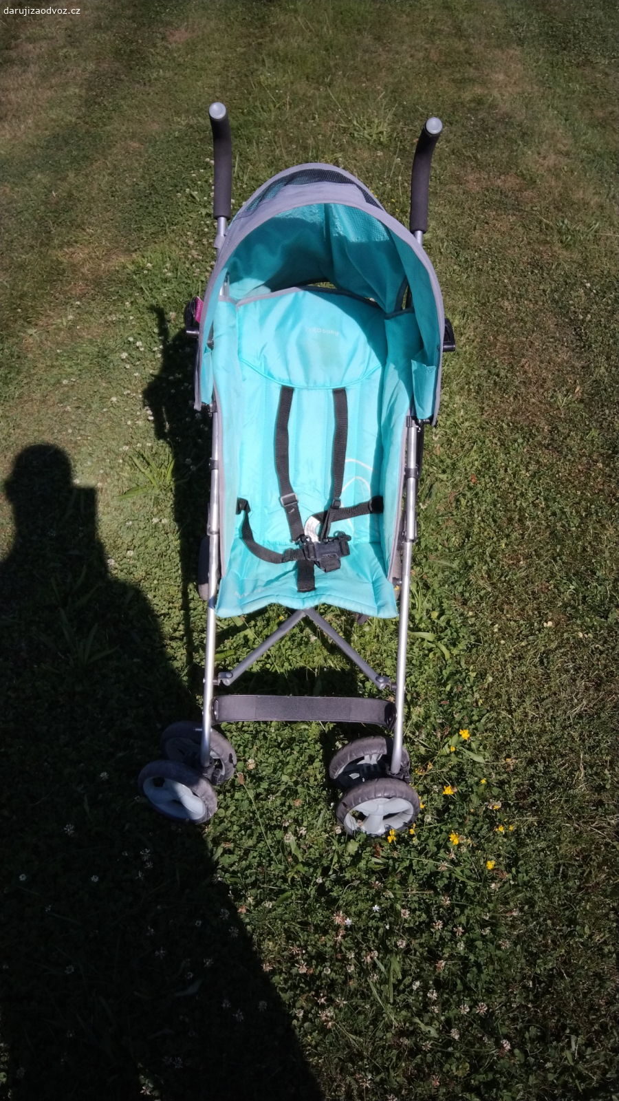 Dětské golfky. Daruji za odvoz použité dětské golfky. Jednoduše složitelné a rozložitelné.