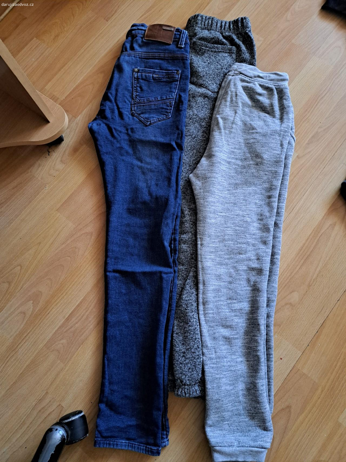 Dětské oblečení. nezničené,  vel.158-164