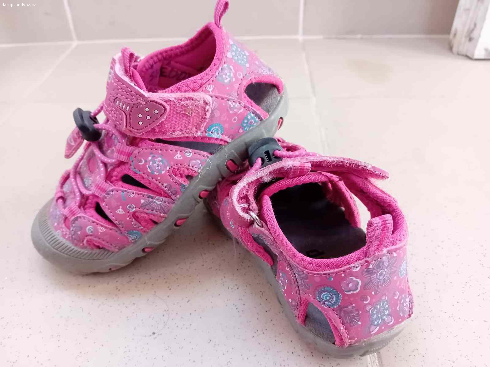 Dětské trekové sandálky Loap, vel. 25. za sladkost - čokoládu