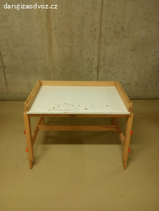 Detsky psaci stůl