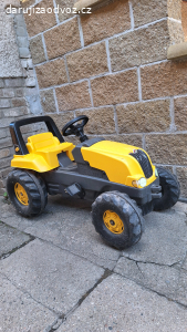 Dětský šlapací traktor