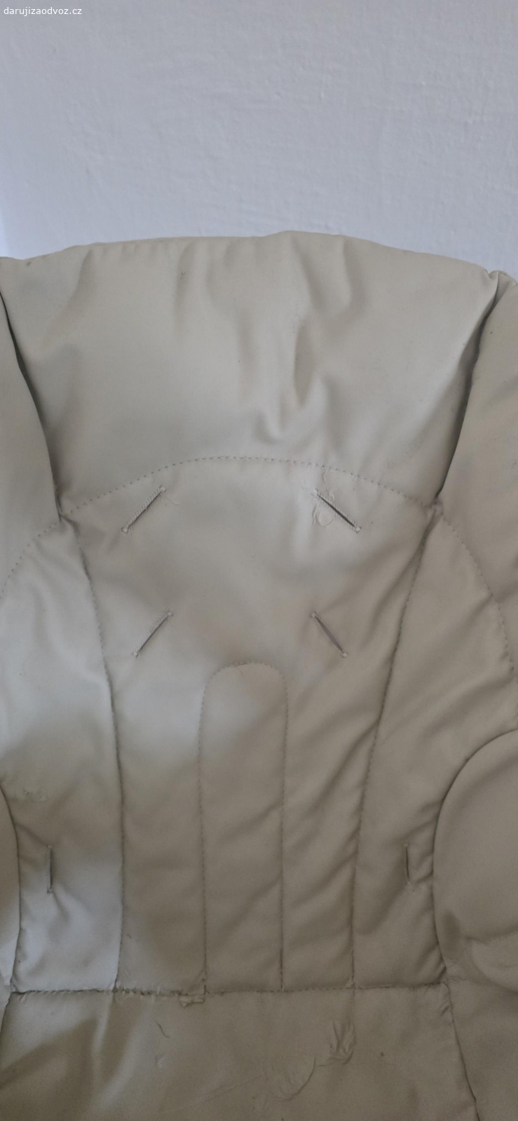 Detsky stoleček. daruji detsky křeslo