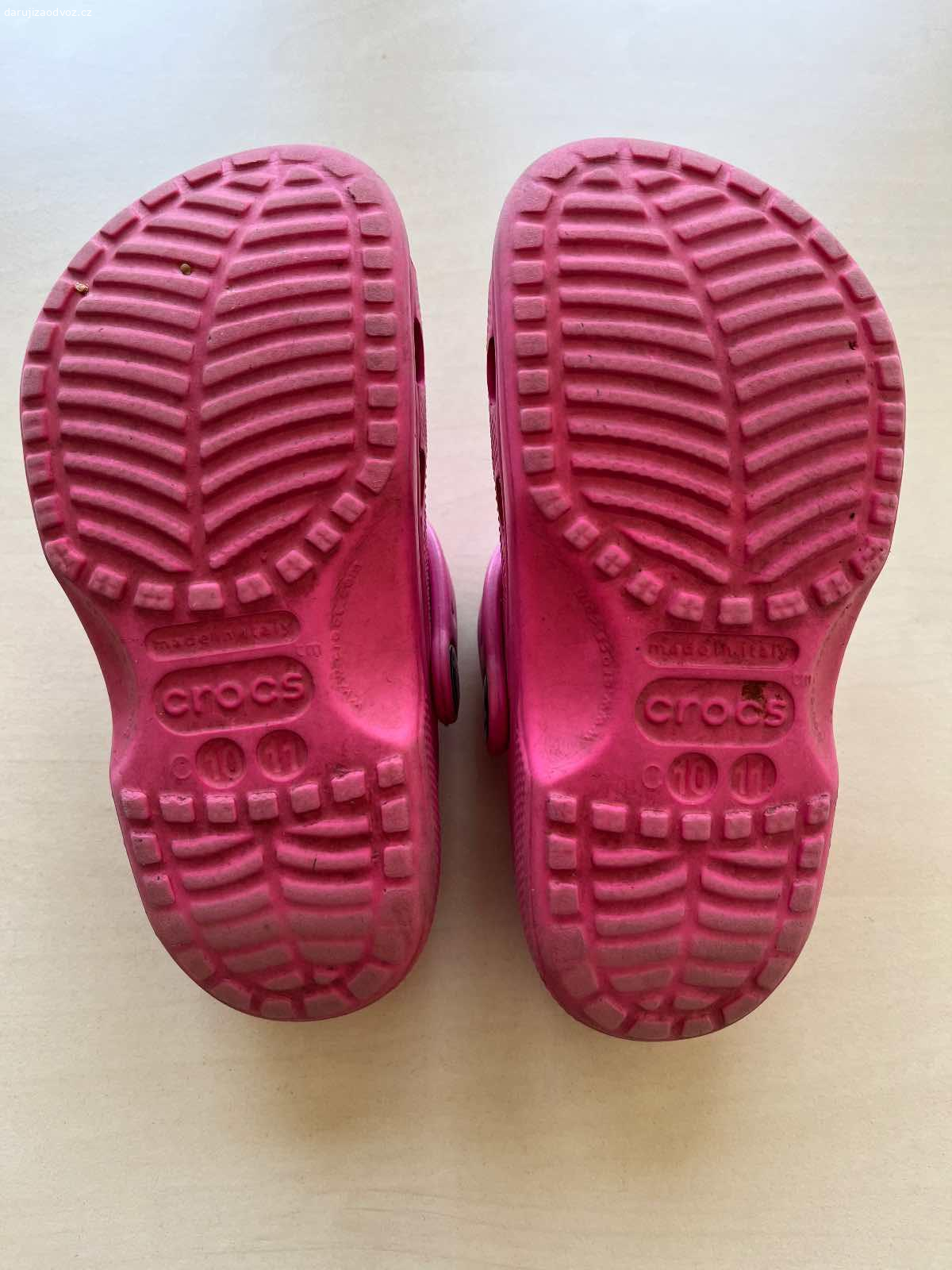 Divci Crocs vel.27/28. Ruzove crocsky.muzu i zadlat.
K vyzvednuti P4 Michle
Pi-ct 9-16