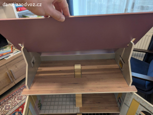 Domeček pro panenky