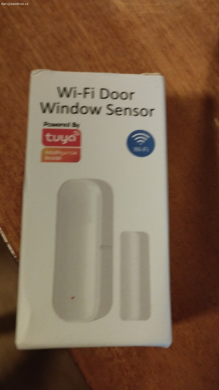 door sendor. daruji nefunkcni sensor otevrenych dveří. nejde sparovat s wifi routerem.