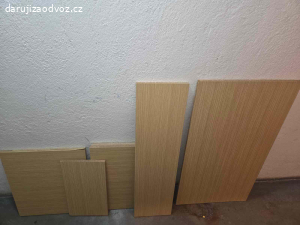 Dřevěné desky, police