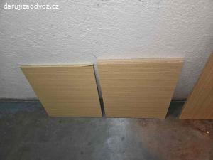 Dřevěné desky, police