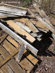 Dřevo na zátop