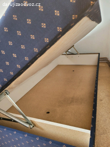 Dvě válendy s úložným prostorem