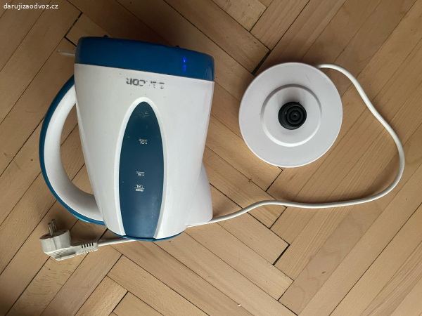 Funkční rychlovarná konvice Sencor