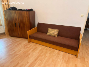 Gauč a skříň - spěchá