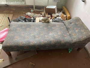Gauč sofa