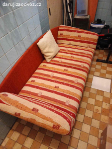 Gauč