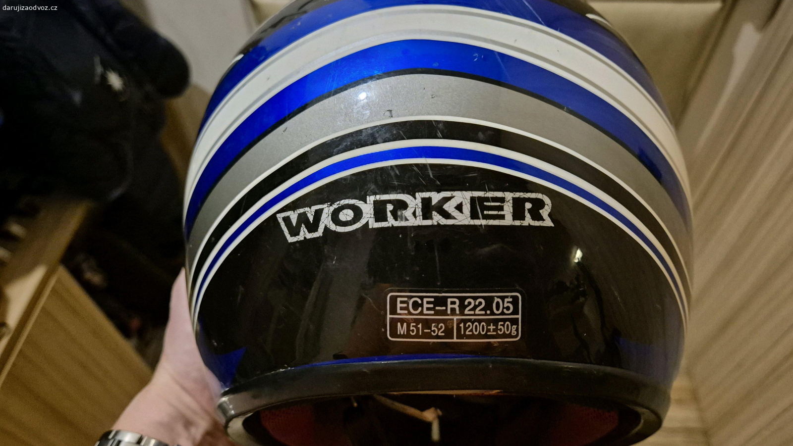 helma na kolo/ moto. nevyuzita