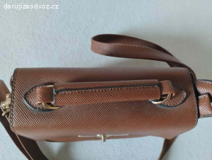 hnědá kabelka