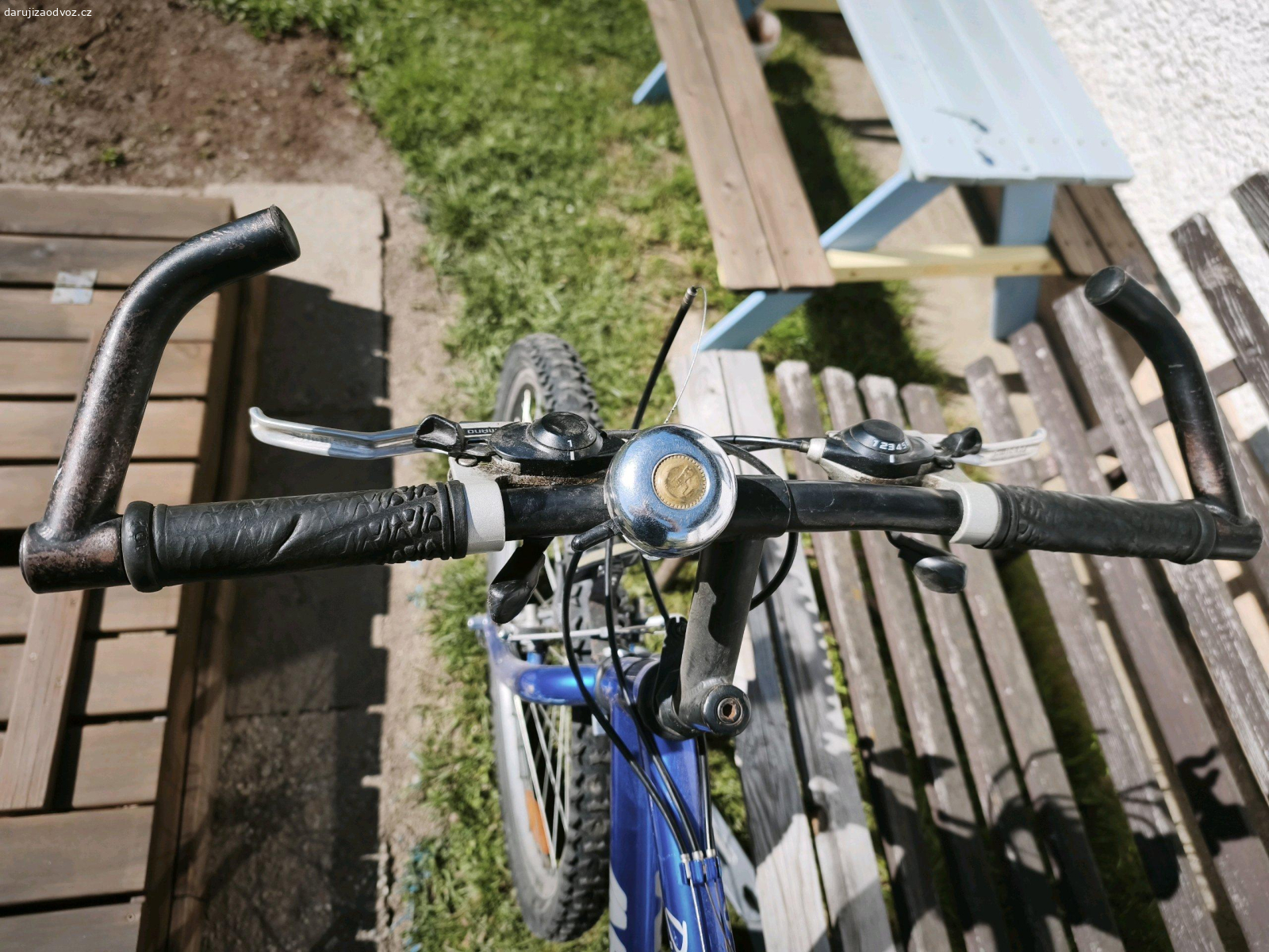 horské kolo. horské kolo (potřeba vyměnit lanko přehazovačky)