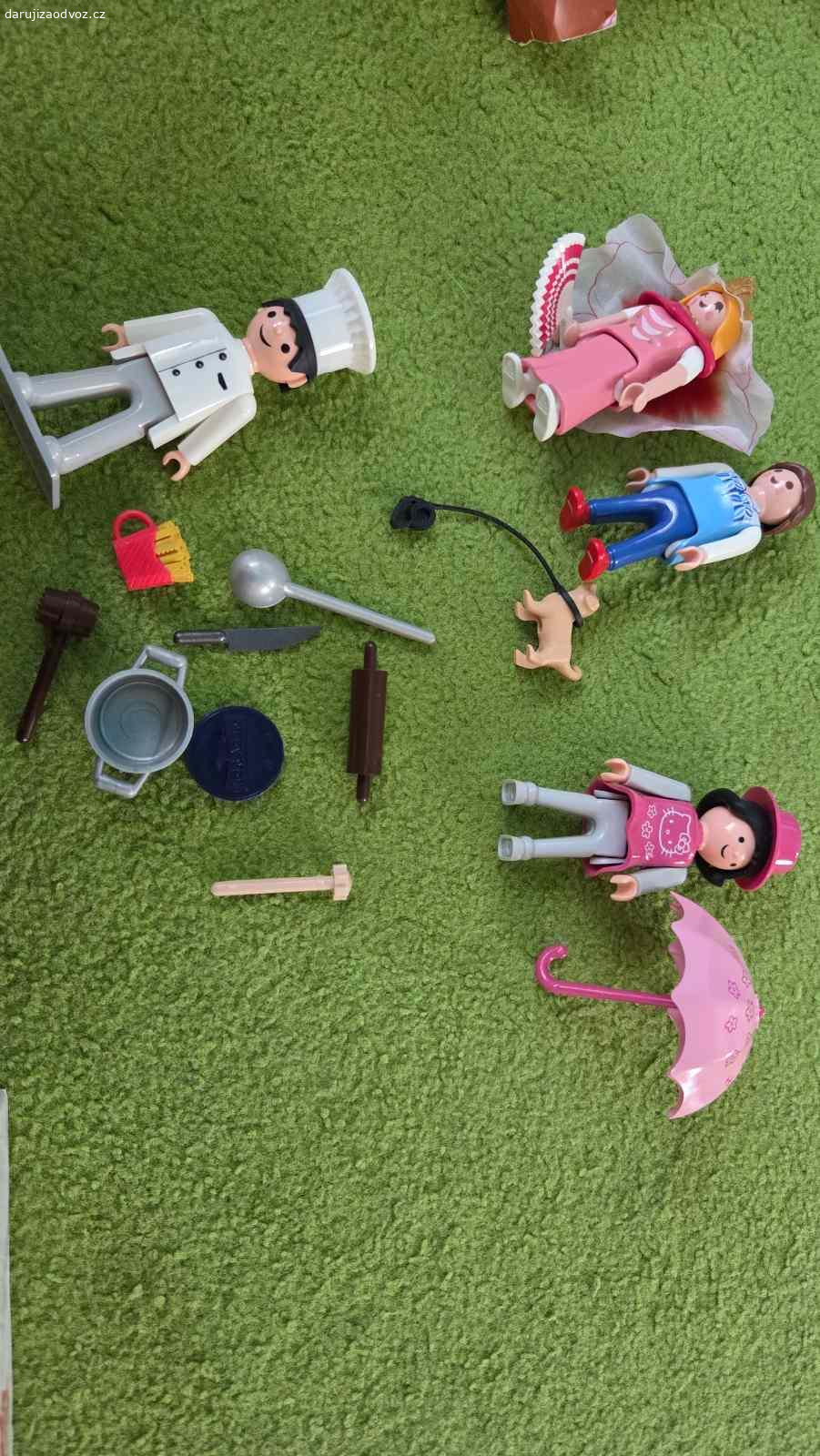 Hračky. Igracek, plysaci, puzzle