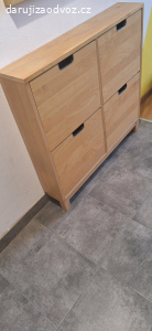 IKEA botník