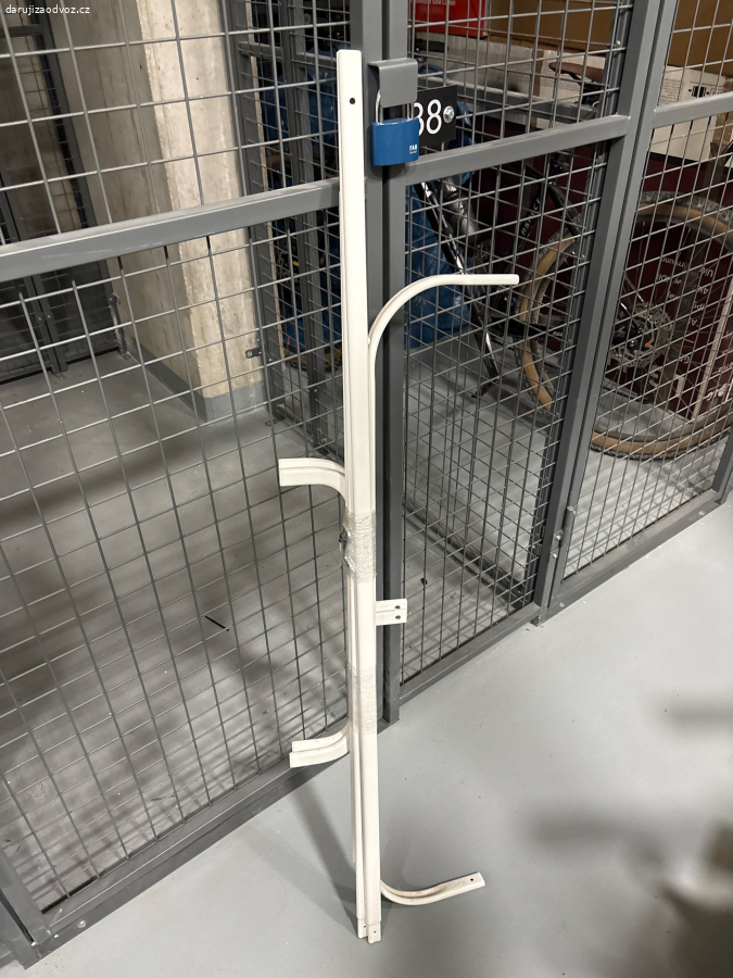 Ikea šatní stojan MULIG