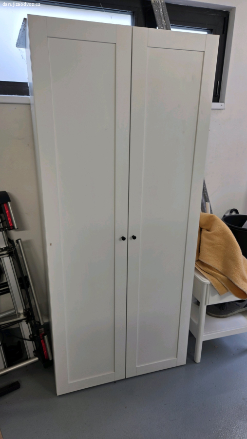 ikea skříň