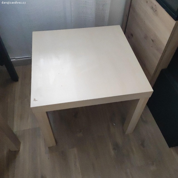 Ikea Stolek. Ikea stolek - vady viz foto