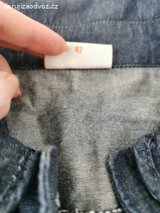 Kabátek vel 42