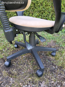 Kancelářská židle