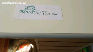 kancelářský nábytek