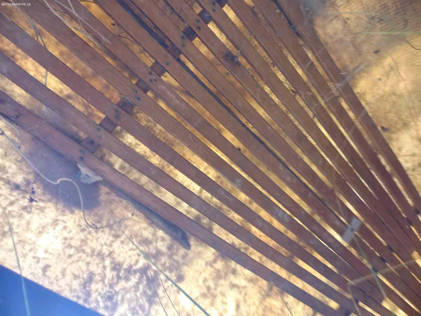 Kanoe + Padla. Stav viz foto, laminátová kanoe. K dispozici Oboz/Nalžovice.