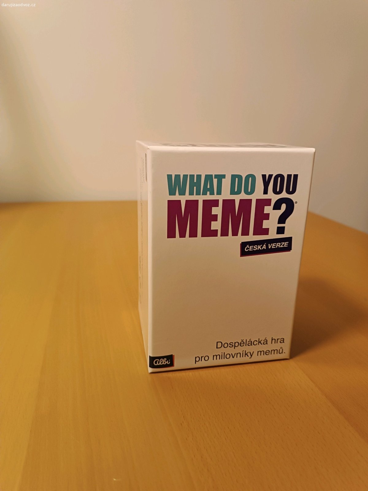 Karetní hra What do you meme. Daruji prakticky nehranou karetní zábavnou hru What do you meme. Hra je v české verzi. 
Osobní převzetí na Praze Veleslavín nebo Praze Suchdol - adresa níže je pouze orientační, zájemci pošlu přesnou.
