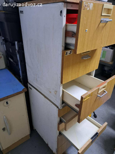 Kartoteční skříňka s šuplíky