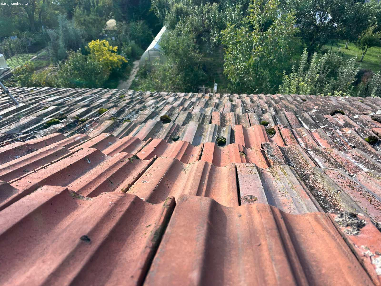 Kohn a syn/Tondach Brněnka 14. Daruji za odvoz tašky Kohn a syn/Tondach Brněnka/Renoton 14, cca 1200 ks.

https://www.wienerberger.cz/strecha-tondach/produkty/stresni-tasky/renoton-14---re_na.html