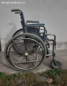 kolečkové křeslo invalidní vozík