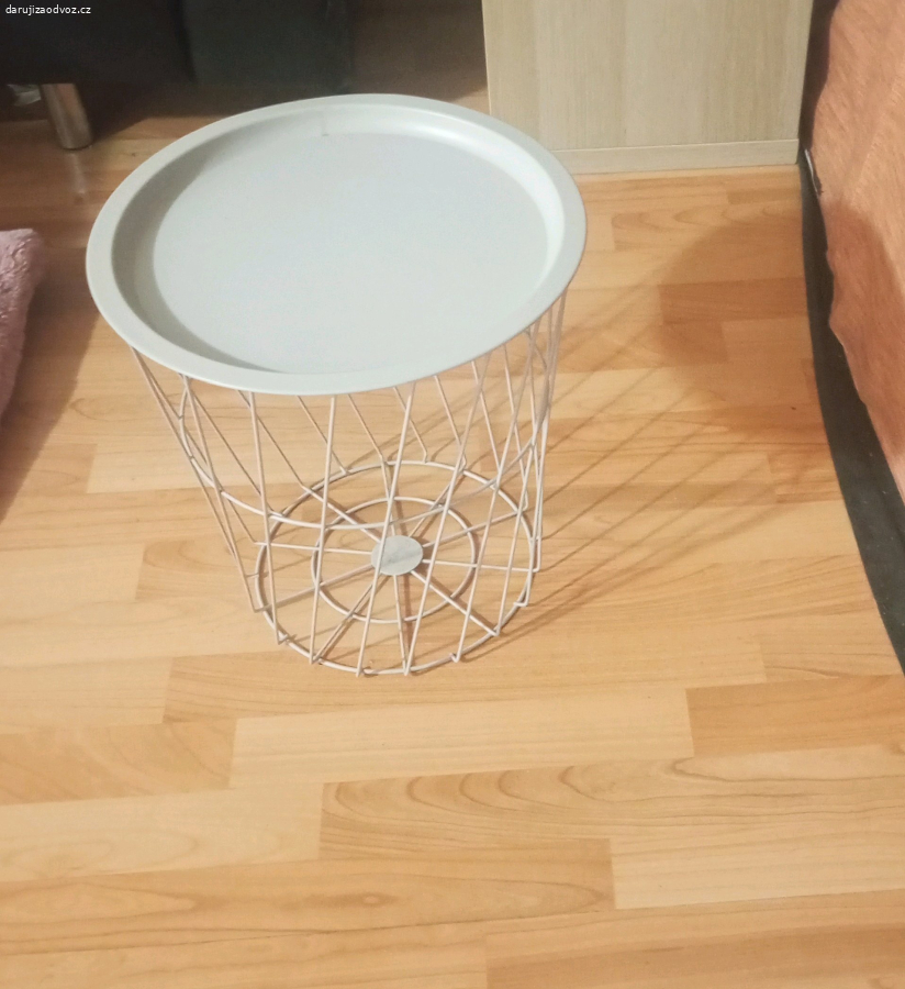 komoda,kallax a maly stolek