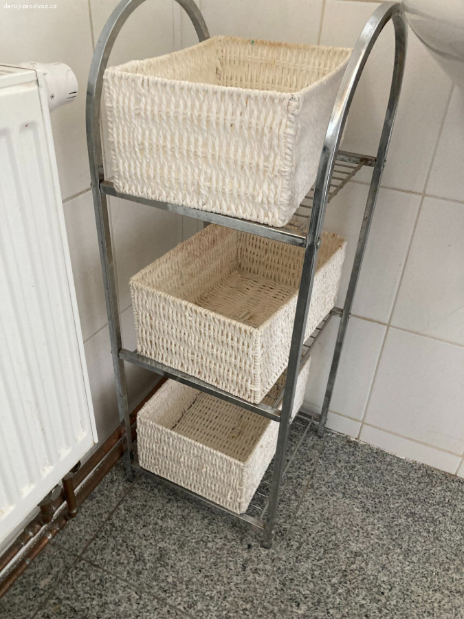 Koupelnový stojan